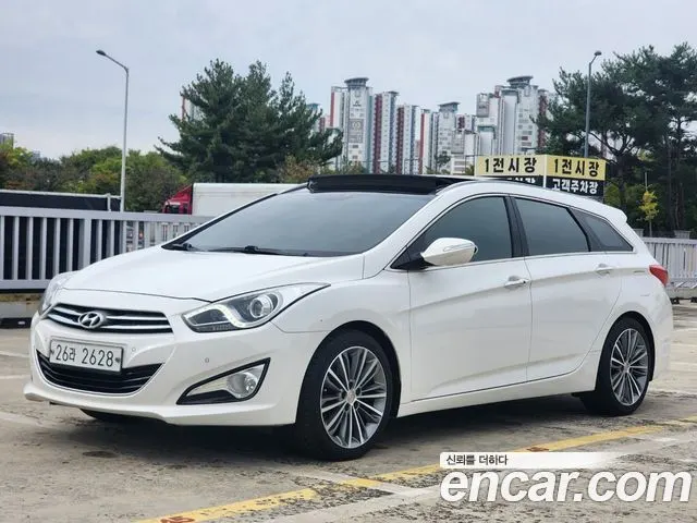 HYUNDAI I40 2013