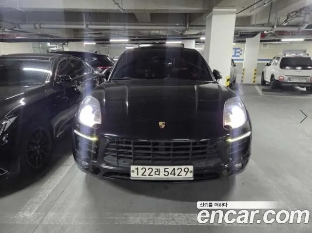 PORSCHE MACAN 2015 — 166 169 км, чёрный, Корея — под ключ — фото 2