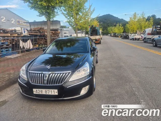 HYUNDAI EQUUS 2012