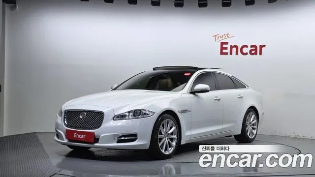 JAGUAR XJ 2013