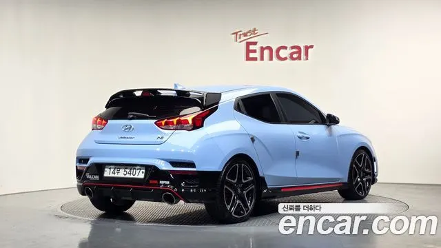 HYUNDAI VELOSTER 2019