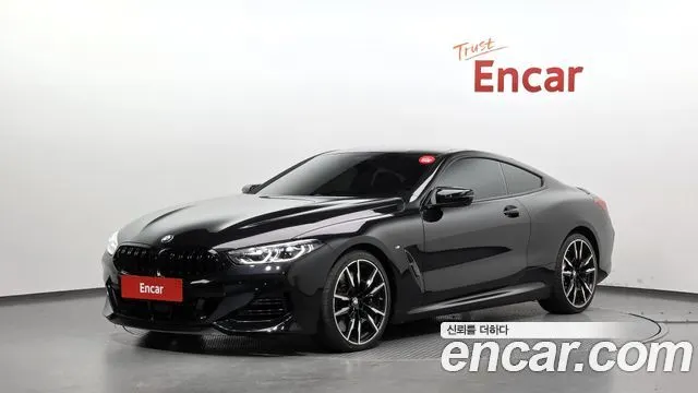 BMW 8 SERIES 2024
