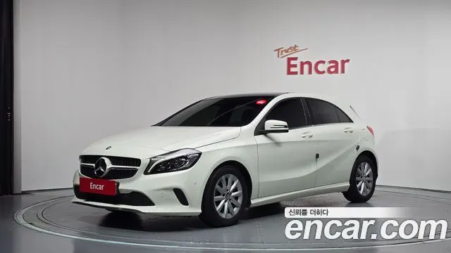 MERCEDES-BENZ A-CLASS W176 2017
