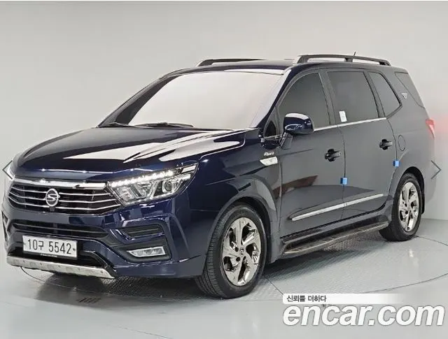 KGM KORANDO TURISMO 2019