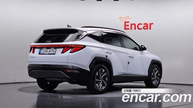 HYUNDAI TUCSON HYBRID — из Кореи под ключ