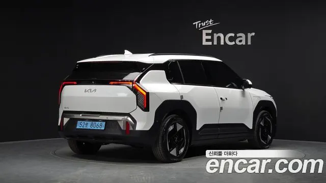 KIA EV3 2025