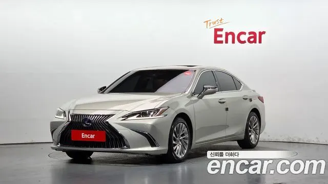 LEXUS ES300H — из Кореи под ключ
