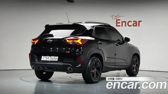 CHEVROLET TRAILBLAZER — из Кореи под ключ