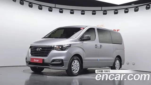 HYUNDAI GRAND STAREX — из Кореи под ключ