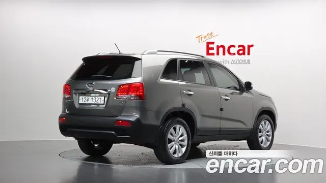KIA SORENTO R 2011