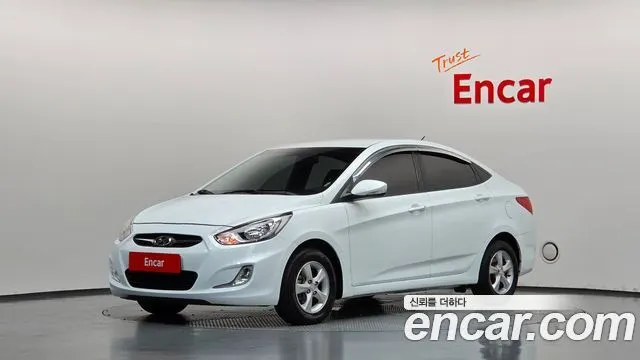 HYUNDAI ACCENT 2015