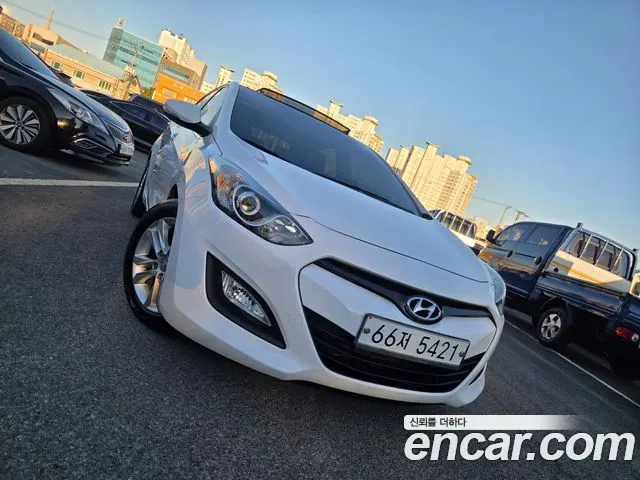 HYUNDAI I30 2014