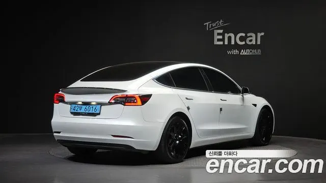 TESLA MODEL 3 — из Кореи под ключ