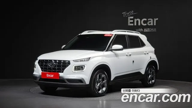 HYUNDAI VENUE 2025