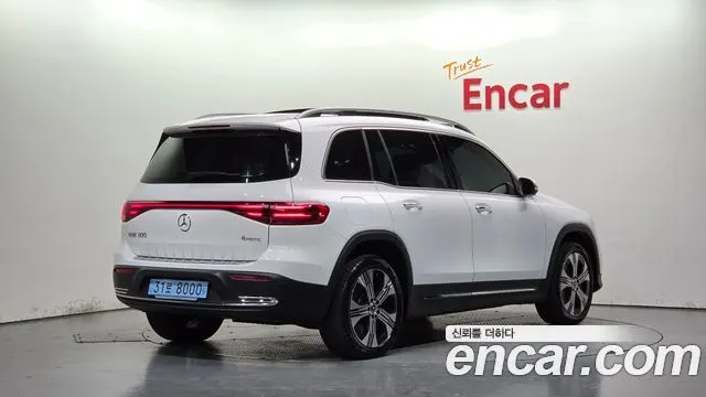 MERCEDES-BENZ EQB X243 2026