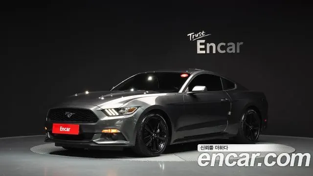 FORD MUSTANG 2015