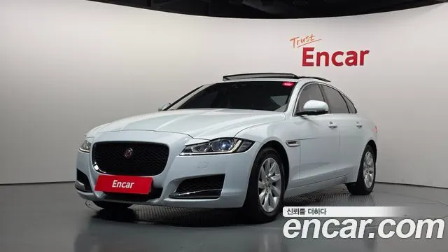 JAGUAR XF 2017