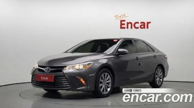 TOYOTA CAMRY 2017