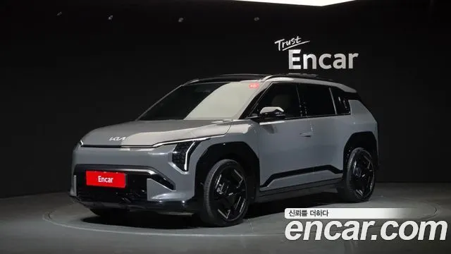 KIA EV3 2025