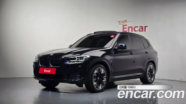 BMW IX3 2022