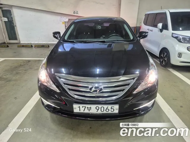 HYUNDAI SONATA THE BRILLIANT 2013