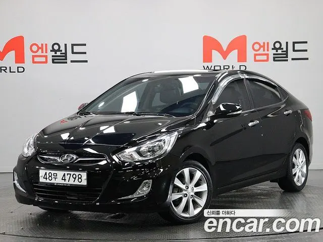 HYUNDAI ACCENT 2011