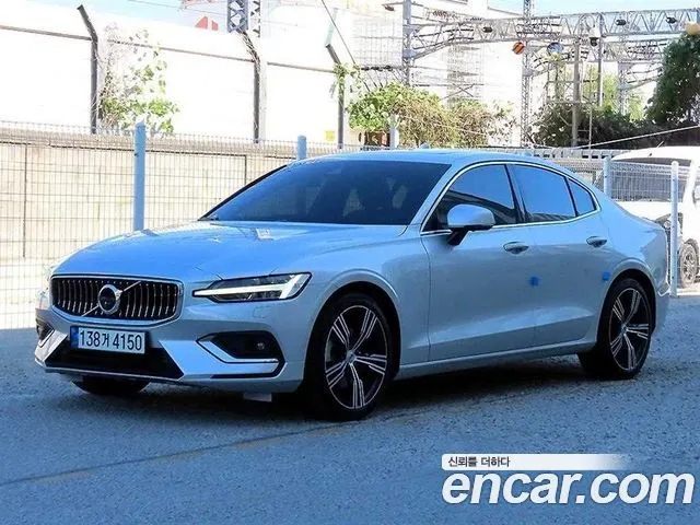 VOLVO S60 — из Кореи под ключ