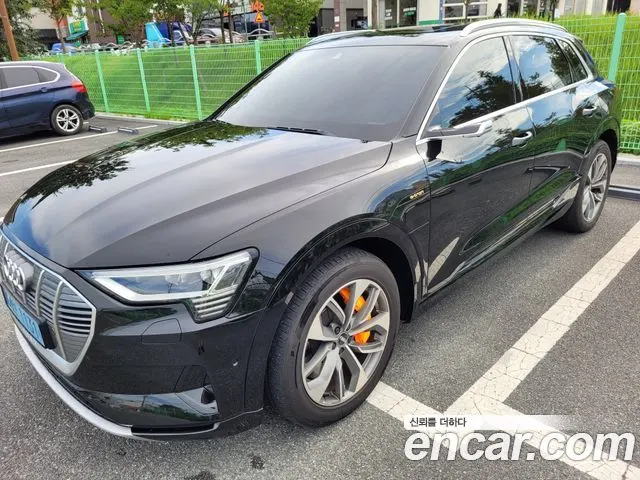 AUDI E-TRON 2020