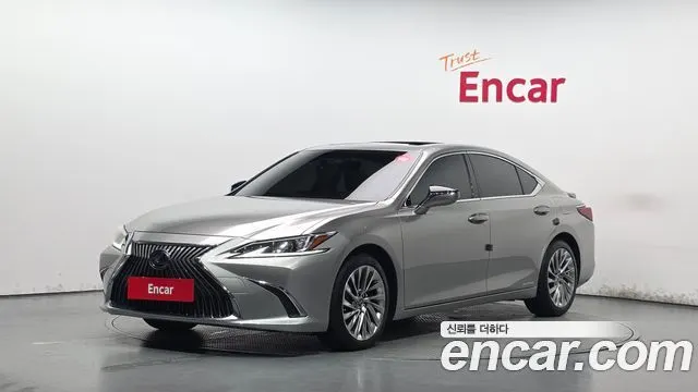 LEXUS ES300H — из Кореи под ключ