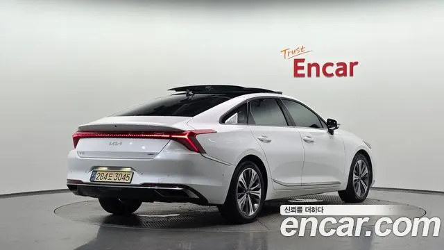 KIA K8 HYBRID 2023
