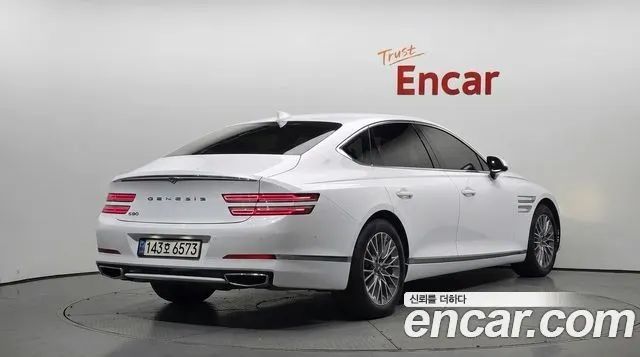 GENESIS G80 — из Кореи под ключ
