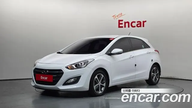 HYUNDAI I30 2016