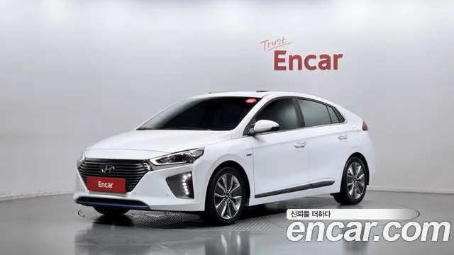HYUNDAI IONIQ HYBRID 2016