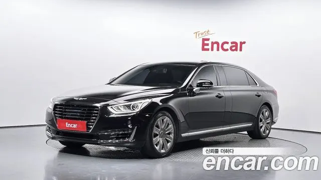GENESIS EQ900 2018