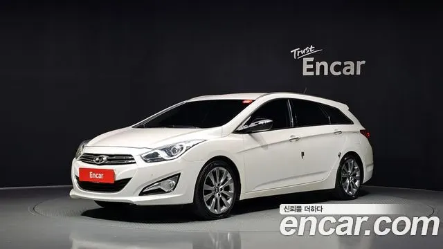 HYUNDAI I40 2012