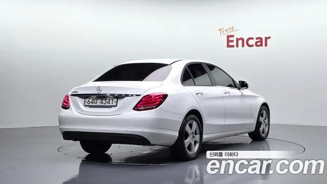MERCEDES-BENZ C-CLASS W205 2017