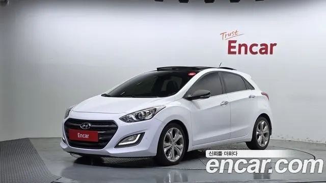 HYUNDAI I30 2012