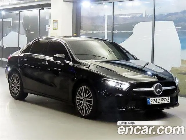 MERCEDES-BENZ A-CLASS W177 2021