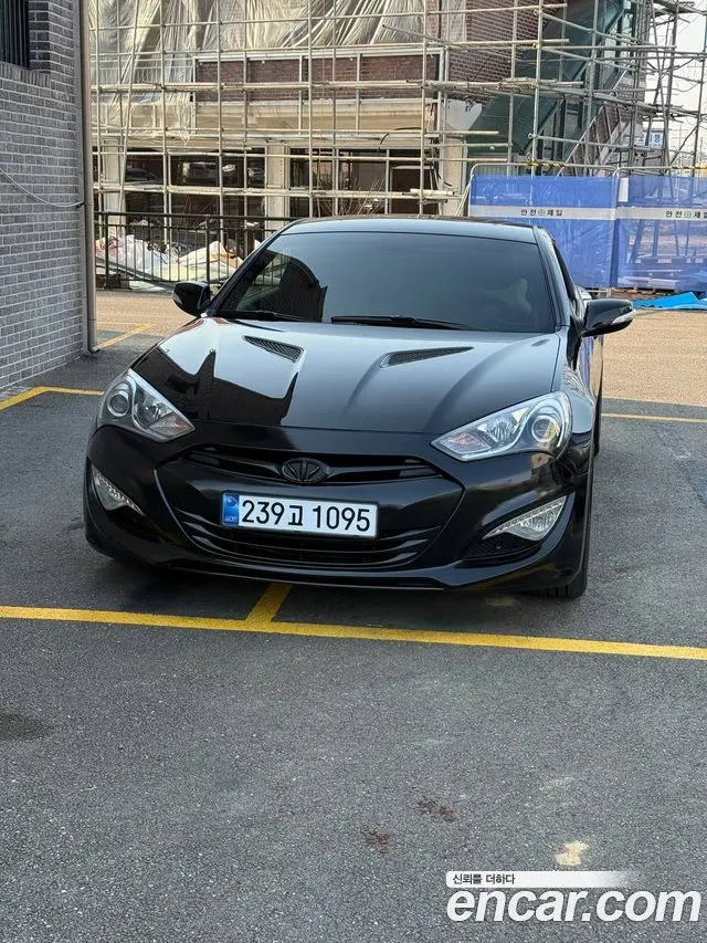 HYUNDAI GENESIS COUPE 2012