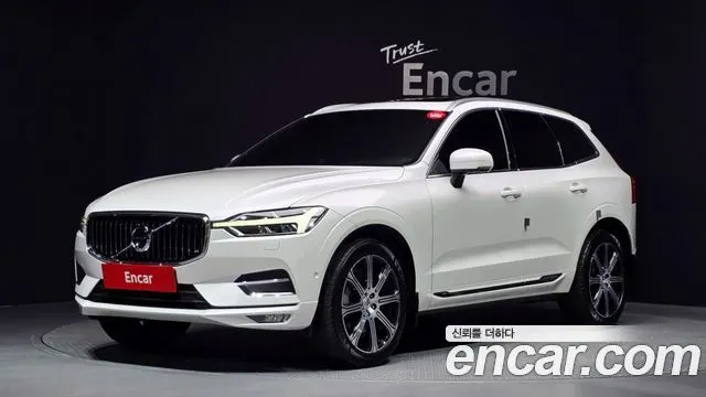 VOLVO XC60 2020