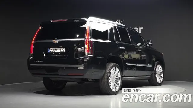 CADILLAC ESCALADE 2019