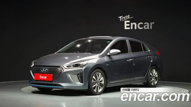 HYUNDAI IONIQ HYBRID 2016