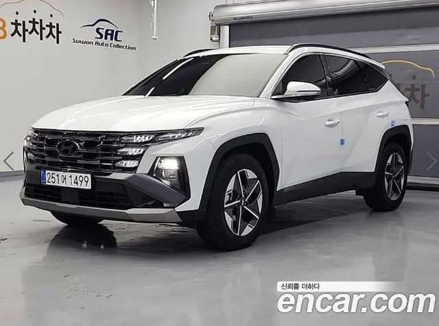 HYUNDAI TUCSON HYBRID 2025