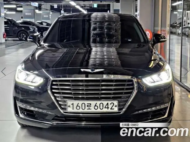 GENESIS EQ900 2018