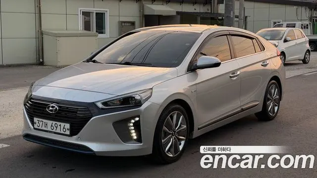 HYUNDAI IONIQ HYBRID 2018