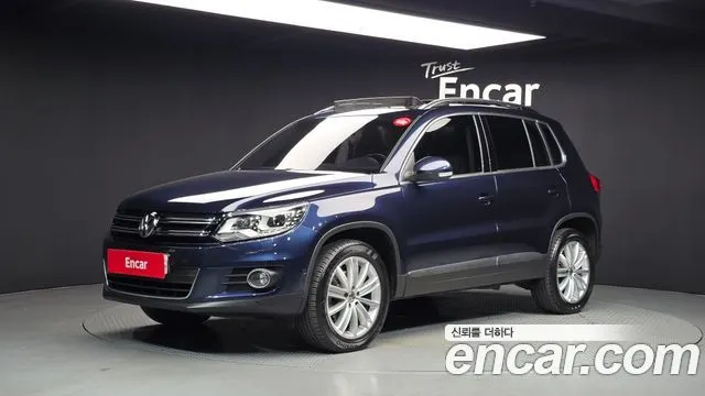 VOLKSWAGEN TIGUAN 2015