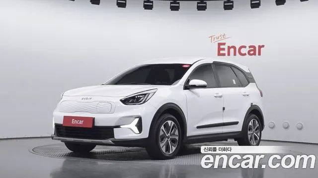 KIA NIRO PLUS 2023