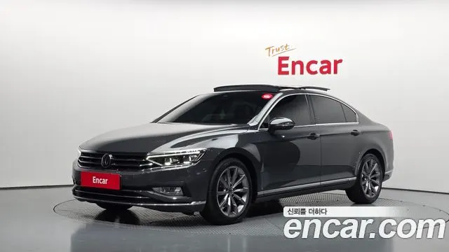 VOLKSWAGEN PASSAT 2021