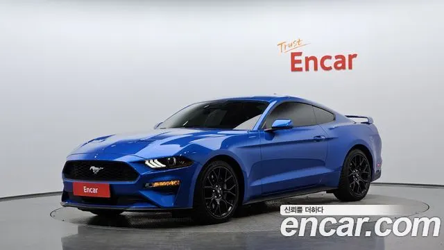 FORD MUSTANG 2020