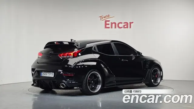 HYUNDAI VELOSTER 2019